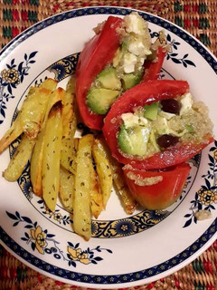 Una foto de Tomates rellenos con quinua