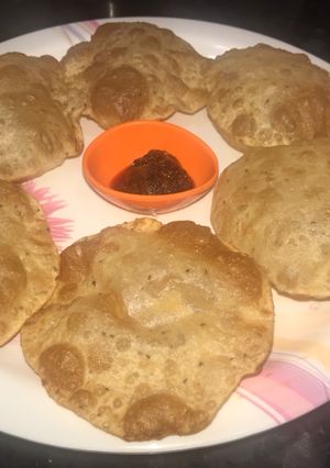 A picture of Ajwain Poori.