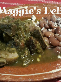 Una foto de Costillas de puerco 🐷🐖en salsa verde (tomatillo de milpa)