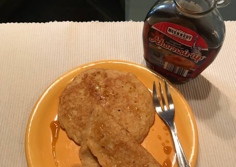 Almás, amerikai palacsinta, bögrésen