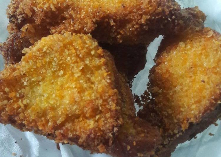 Roti goreng coklat lumer selai nanas
