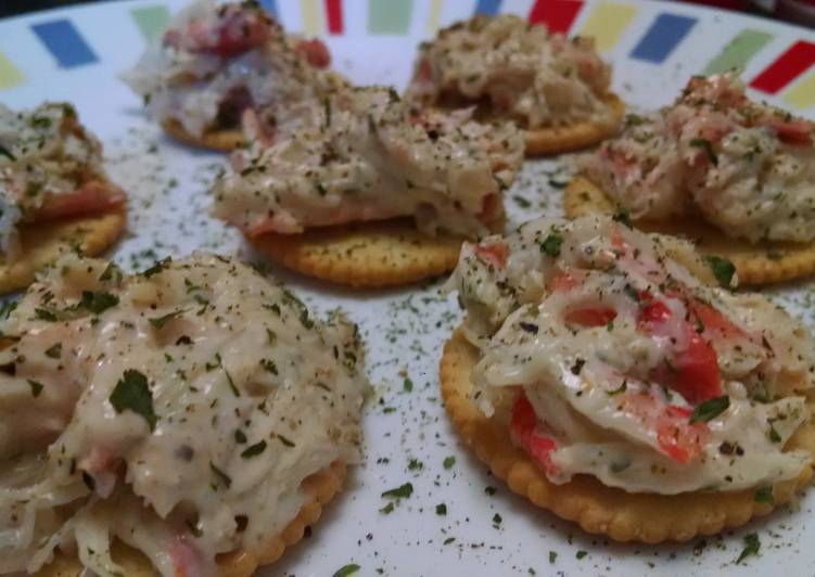 Simple Way to Prepare Ultimate Crab Salad Crackers