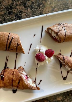 Una foto de CREPES DE CHOCOLATE 🍫🍓