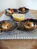 Scallops with Garlic and Parsley