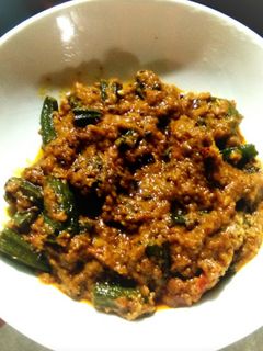 मसाला तोरई (Masala torai recipe in Hindi) रेसिपी मुख्य फोटो