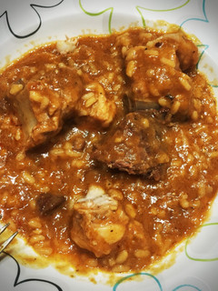 Una foto de Arroz caldoso con costillas y carrillada (de cerdo)