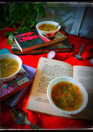 পটেটো এন্ড অনিয়ন স্যুপ(potato and onion soup recipe in Bengali) রেসিপির প্রধান ছবি