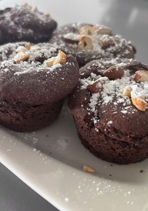 Una foto de Muffins chocolatosas fit en freidora de aire