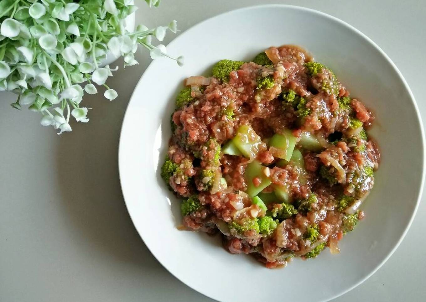 Brokoli tiram daging cincang