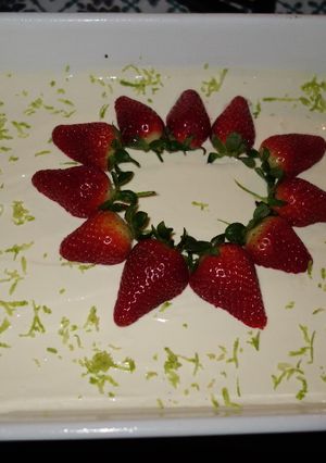 A picture of No bake Lemon cheese cake.