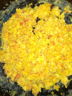 Una foto de Huevos pericos