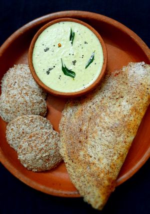 A picture of Finger millet idly.
