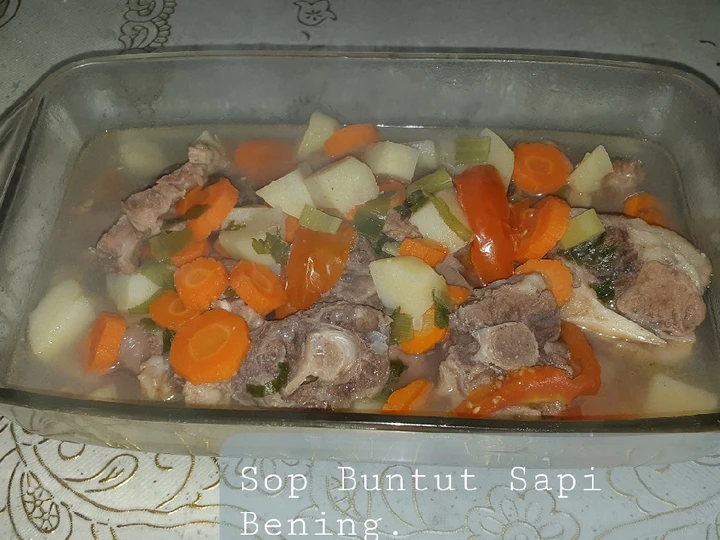 Langkah Gampang Membuat Resep Sop Buntut Sapi Kuah Bening yang Lezat