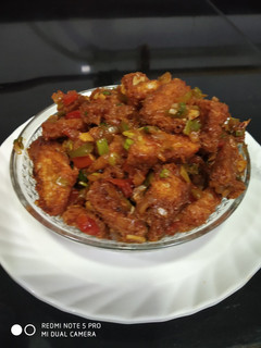 ચીલી બ્રેડ (Chili Bread Recipe In Gujarati) રેસીપી મુખ્ય ફોટો