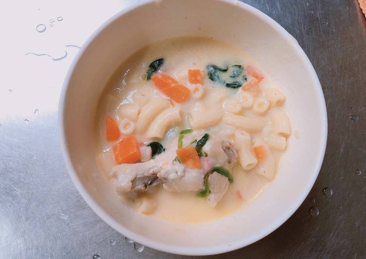 How to Make Favorite Chicken Macaroni Soup / Sopas