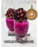 Dragonfruit Smoothie with Chocolate Pomegranate Bites