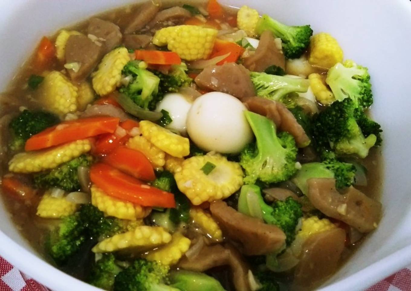 Capcay Goreng & Telur Puyuh