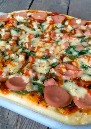 Foto resep Pizza Sayur Bayam Sosis Bolognese