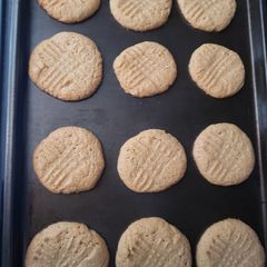 Holmestead Cookin': Peanut Butter Cookies A picture of Holmestead Cookin': Peanut Butter Cookies.