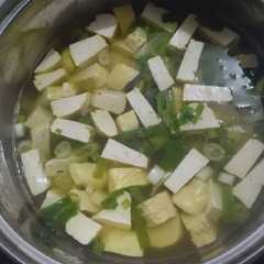 รูปของ Sayur bening Tahu