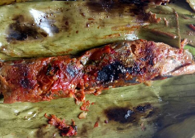 Cara Gampang Membuat Pepes Tongkol, Bikin Ngiler