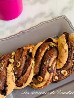 Une photo de Babka à la pâte à tartiner
