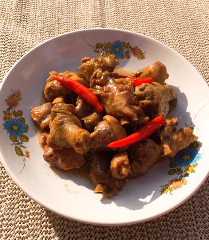 Hình của món Vịt om bia.
