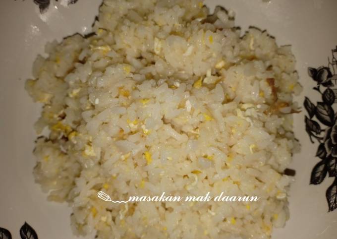 Nasi goreng putih