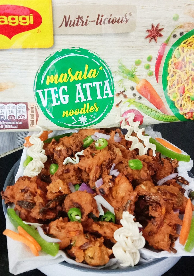 மேகி நூடுல்ஸ் பக்கோடா (Maggi Noodles Pakoda Recipe in tamil) செய்முறை முக்கிய புகைப்படம்
