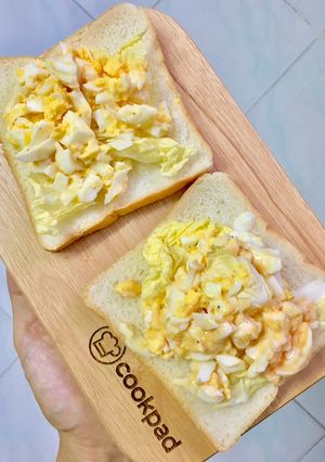 รูปของ ขนมปังปิ้งหน้าไข่ต้ม🥚😊 เมนูรักสุขภาพ