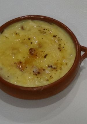 Una foto de Goxua o postre vasco