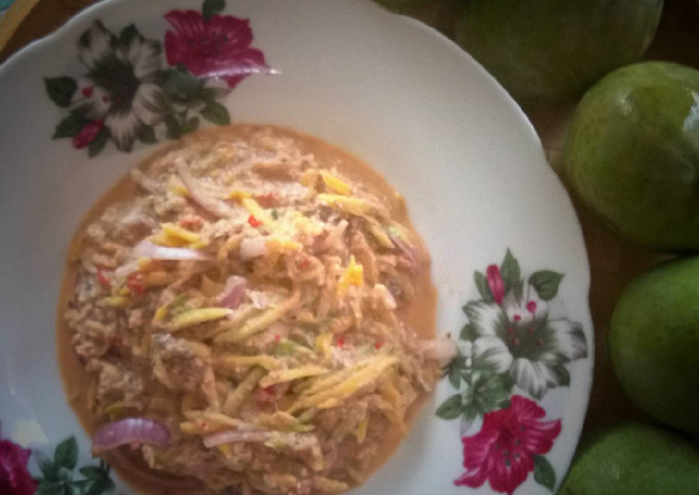 Kerabu Mangga dan Ikan Kembung