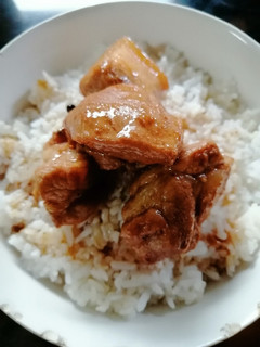 A picture of Pork Adobo.