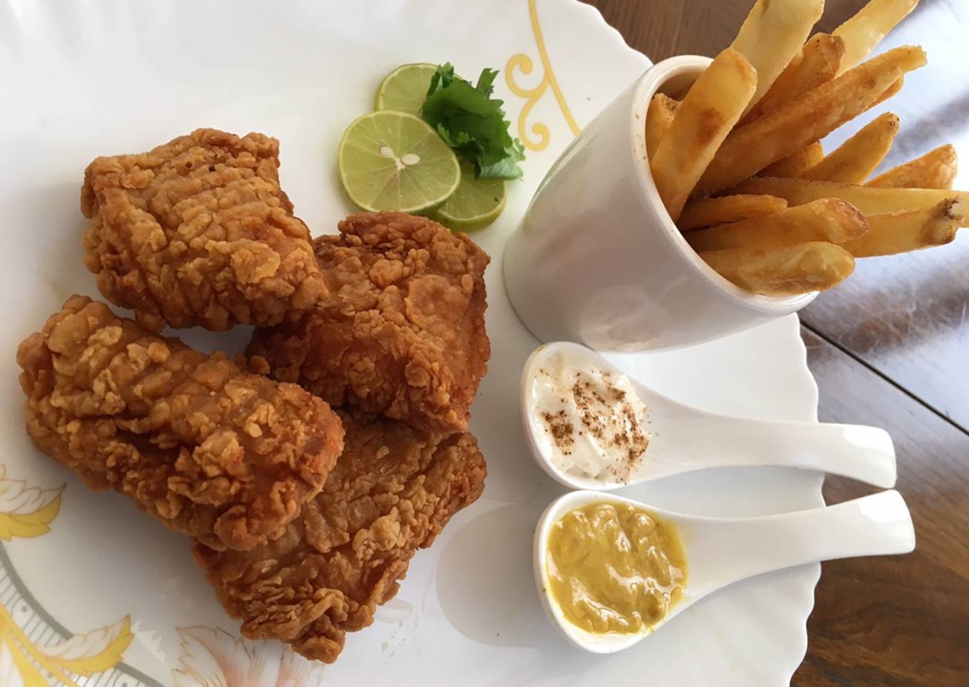 Fish and Chips with honey mustard sauce 💕💕💕