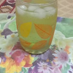 A picture of Aam panna soda.