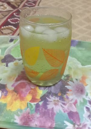 A picture of Aam panna soda.