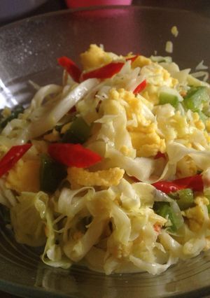 Foto resep Tumis kol paprika orak arik telur