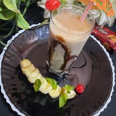 A picture of Candi banana shake.