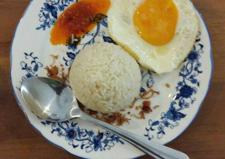 Nasi Uduk Instant