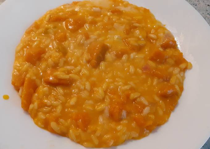 Modo semplice a Preparare Fatto in casa Risotto zucca e gorgonzola