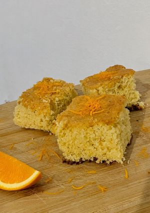 Una foto de • Torta de naranja sin gluten, con harina de arroz •