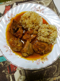 Una foto de Pollo en cazuela