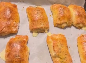 Foto de Folhados de Queijo e Fiambre