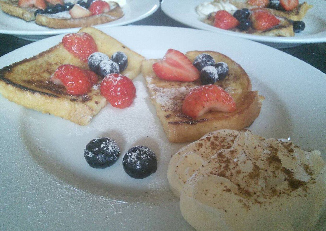 French Toast with Berries