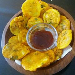Kenyan potato fritters A picture of Kenyan potato fritters.