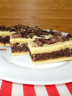 Pite dióval és csokoládéval recept fotója