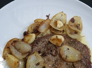 Foto resep Ribeye Steak Garlic Butter Thyme