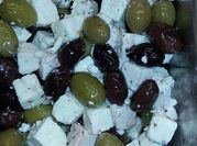 Una foto de feta de queso fresco