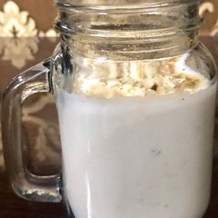 A picture of Banana Dry Fruits Milk Shake.