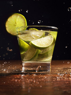 Una foto de Receta de Caipirinha o Caipiriña